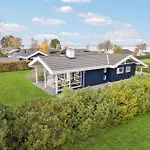 בית נופש 3 Bedroom Amazing In Stubbekøbing