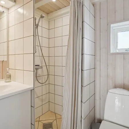 3 Bedroom Amazing In * Stubbekøbing