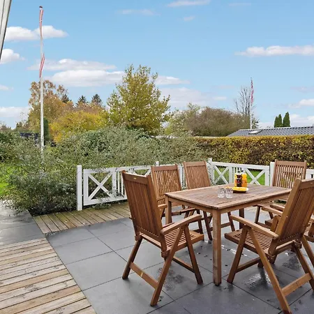 Vakantiehuis 3 Bedroom Amazing In
