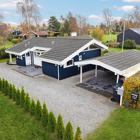 3 Bedroom Amazing In * Stubbekobing