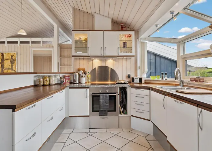 3 Bedroom Amazing In * Stubbekøbing
